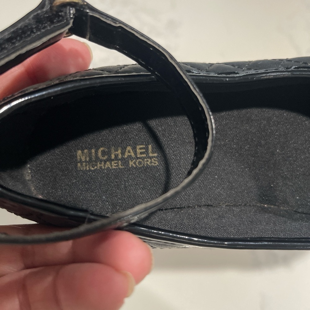 Michael Kors Shiny Black Kids Dress Shoes - Picture 5 of 6